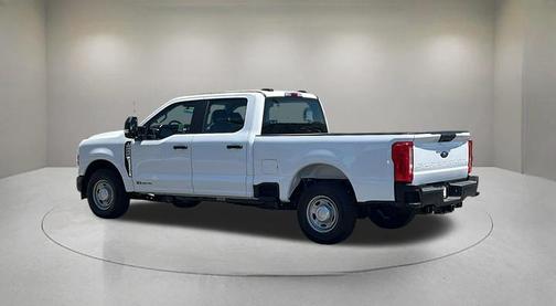 Oxford White 2026 Ford F-250
