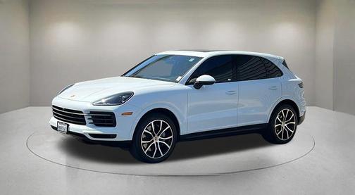 2023 Porsche Cayenne Platinum Edition
