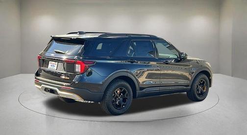 Agate Black Metallic 2026 Ford Explorer Tremor
