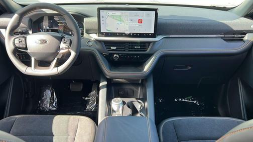 Agate Black Metallic 2026 Ford Explorer Tremor