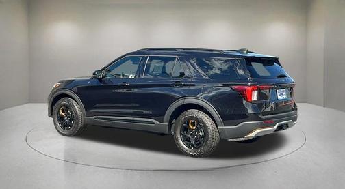 Agate Black Metallic 2026 Ford Explorer Tremor