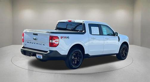 Oxford White 2022 Ford Maverick Lariat