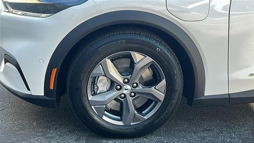 2023 Ford Mustang Mach-E Select
