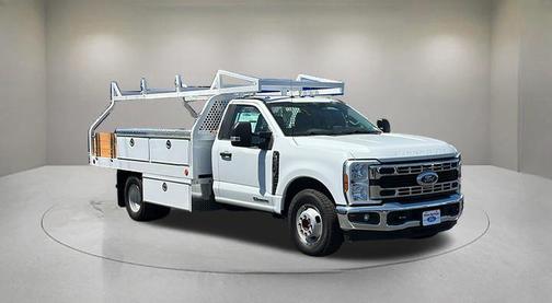 Oxford White 2024 Ford F-350 XL