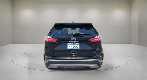 Agate Black Metallic 2024 Ford Edge SEL