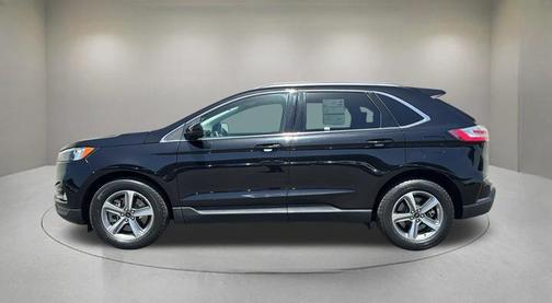 Agate Black Metallic 2024 Ford Edge SEL
