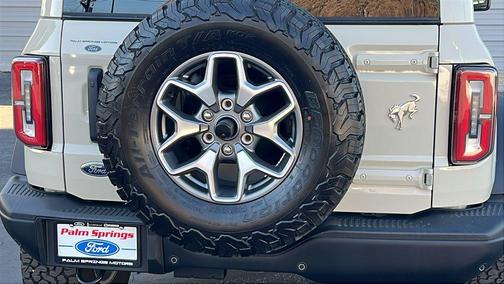 Desert Sand 2025 Ford Bronco Badlands