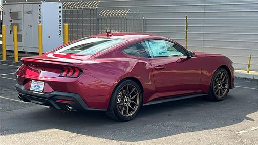 2025 Ford Mustang EcoBoost Premium