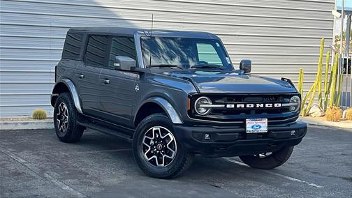 2022 Ford Bronco Outer Banks