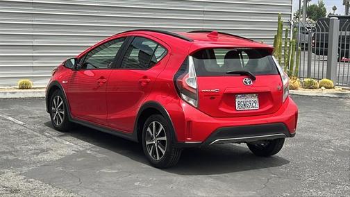 2018 Toyota Prius c Four