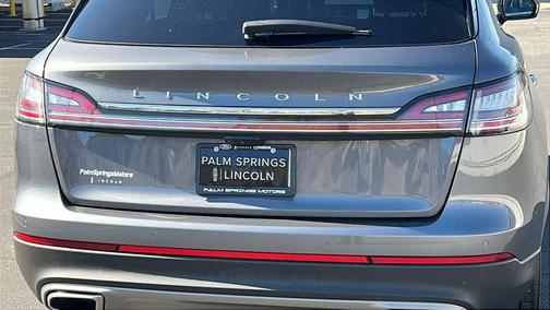 Asher Gray Metallic Clearcoat 2022 Lincoln Nautilus Standard