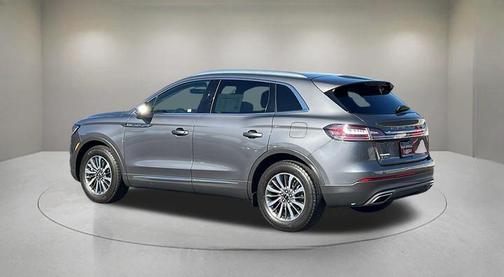 Asher Gray Metallic Clearcoat 2022 Lincoln Nautilus Standard