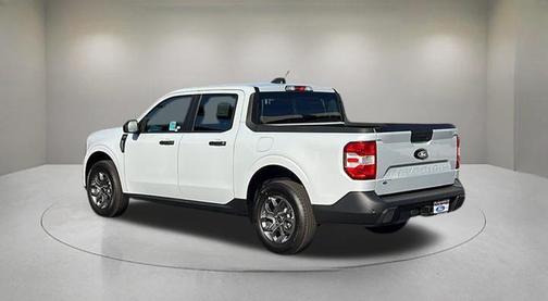 Space White Metallic 2026 Ford Maverick XLT