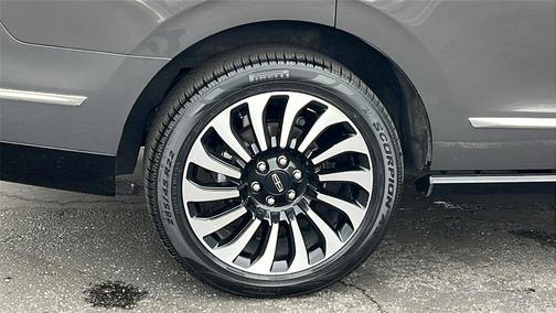 2024 Lincoln Navigator Black Label