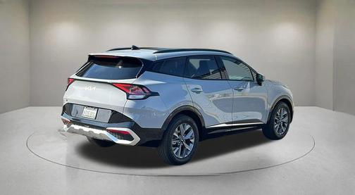 2025 Kia Sportage SX