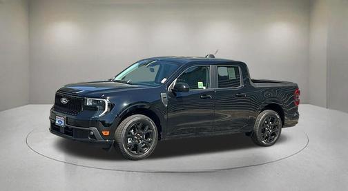 Shadow Black 2026 Ford Maverick Lobo Standard