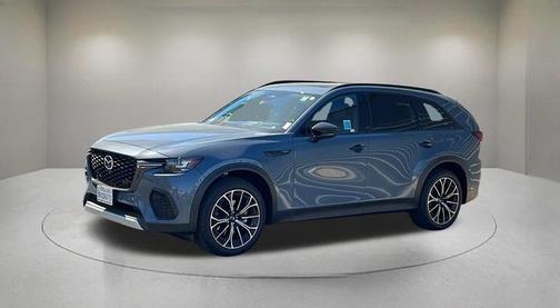 Polymetal Gray Metallic 2025 Mazda CX-70 PHEV Premium Package