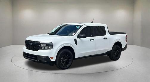 Oxford White 2024 Ford Maverick XLT