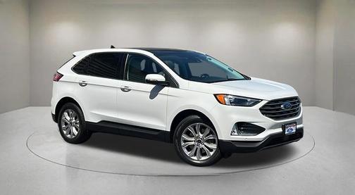 Star White Metallic Tri-Coat 2023 Ford Edge Titanium