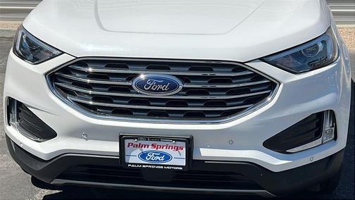 Star White Metallic Tri-Coat 2023 Ford Edge Titanium