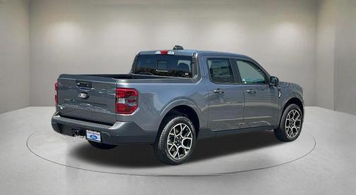 Carbonized Gray Metallic 2026 Ford Maverick Lariat