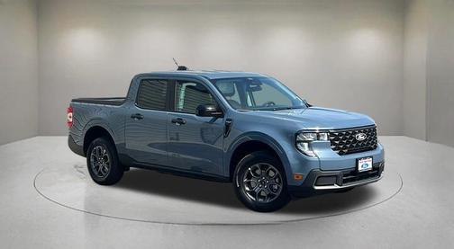 Azure Gray Metallic Tri-Coat 2026 Ford Maverick XLT