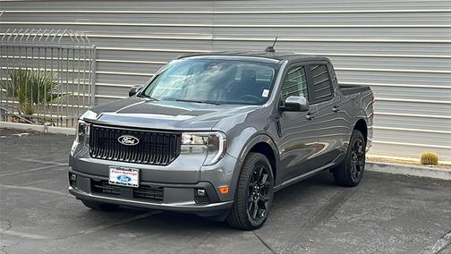 2025 Ford Maverick Lobo Standard