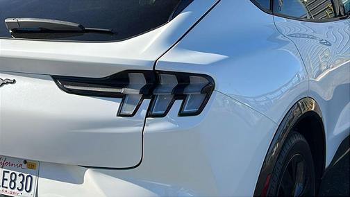 Star White Metallic Tri-Coat 2023 Ford Mustang Mach-E Premium