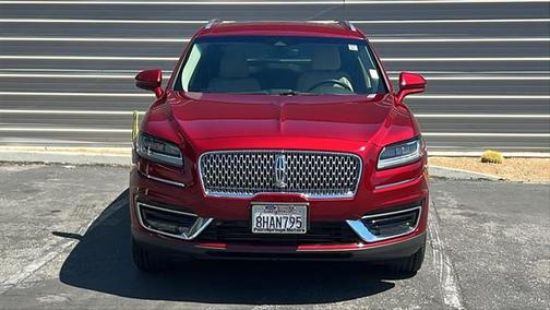 2019 Lincoln Nautilus Select