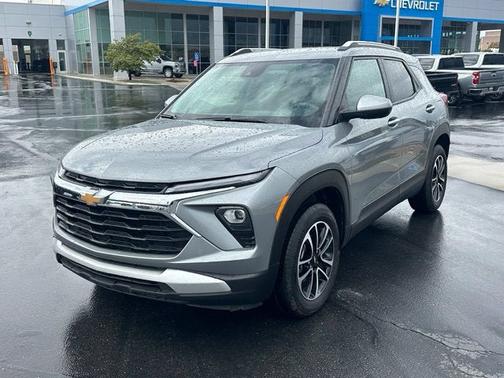 Sterling Gray Metallic 2026 Chevrolet Trailblazer LT