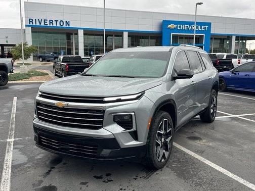 Sterling Gray Metallic 2026 Chevrolet Traverse High Country