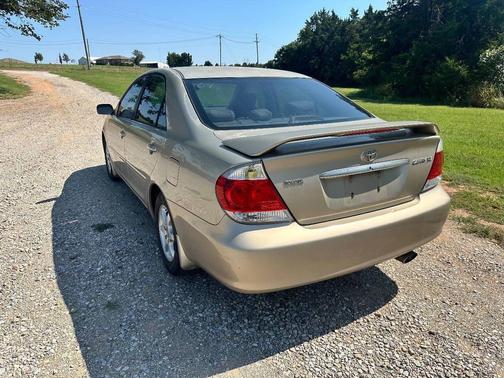 2006 Toyota Camry LE