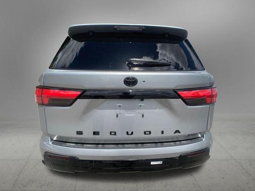 01j9 2026 Toyota Sequoia Platinum