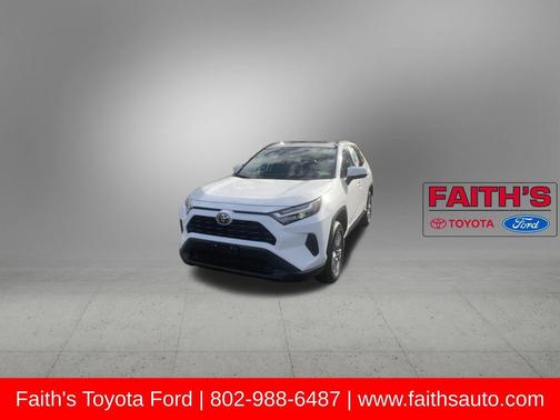2025 Toyota RAV4 XLE