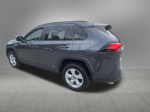 Magnetic Gray Metallic 2019 Toyota RAV4 Hybrid XLE