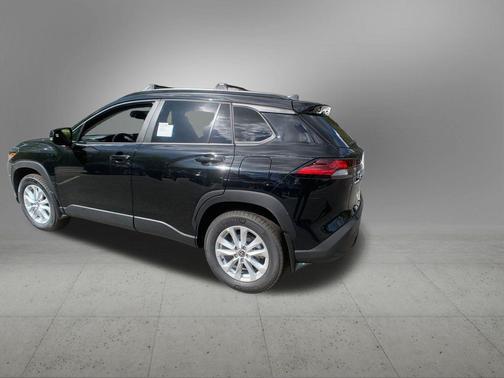 Jet Black 2026 Toyota Corolla Cross LE