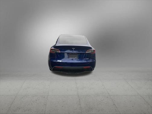 2024 Tesla Model Y Long Range Dual Motor All-Wheel Drive
