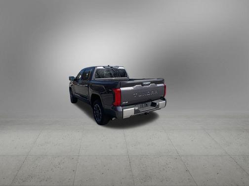 01g3 2025 Toyota Tundra Hybrid Limited