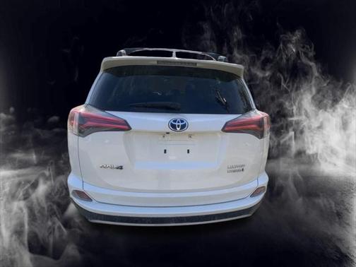 2018 Toyota RAV4 Hybrid SE