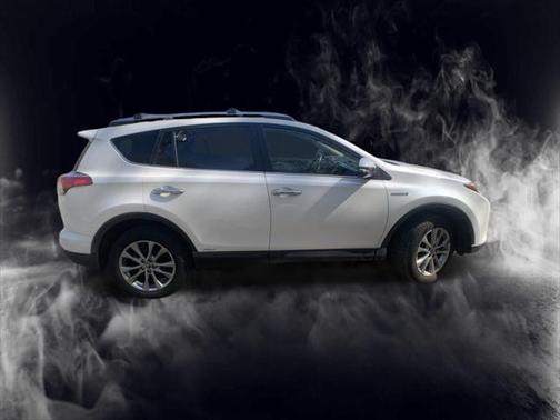 2018 Toyota RAV4 Hybrid SE