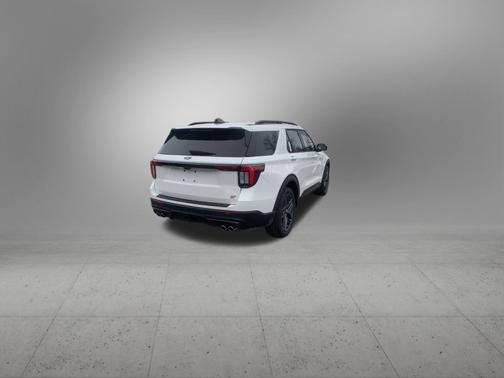 Star White Metallic Tri-Coat 2026 Ford Explorer ST 4WD