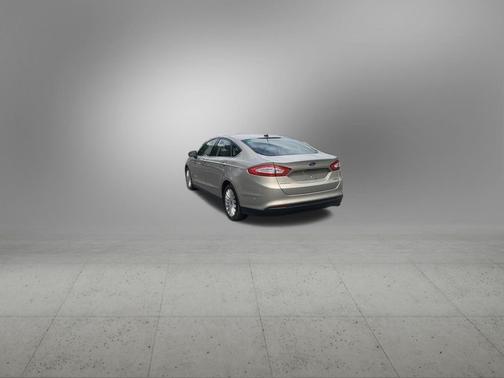 2015 Ford Fusion Hybrid S
