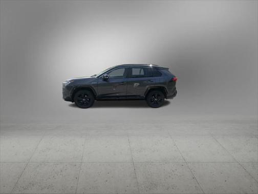 2020 Toyota RAV4 Hybrid SE