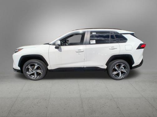 Ice Cap 2025 Toyota RAV4 Hybrid SE
