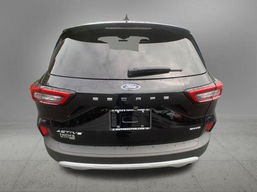 Agate Black Metallic 2023 Ford Escape Active