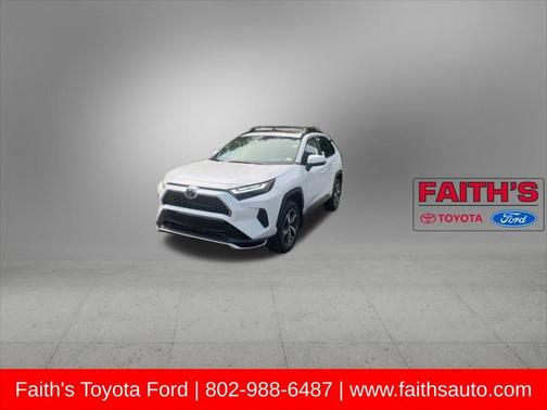 2025 Toyota RAV4 Hybrid SE