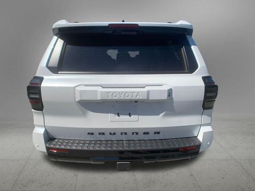 Wind Chill Pearl 2026 Toyota 4Runner TRD Sport Premium