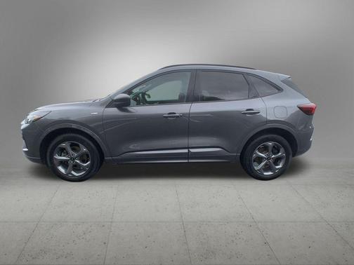 Carbonized Gray Metallic 2023 Ford Escape ST-Line