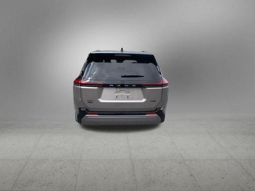 Meteor Shower w/Black Roof 2026 Toyota RAV4 SE