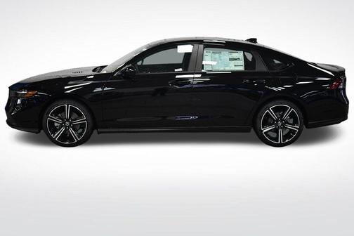Crystal Black Pearl 2026 Honda Accord Hybrid Sport